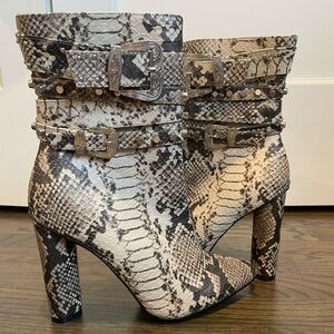 Brand New snakeskin boots